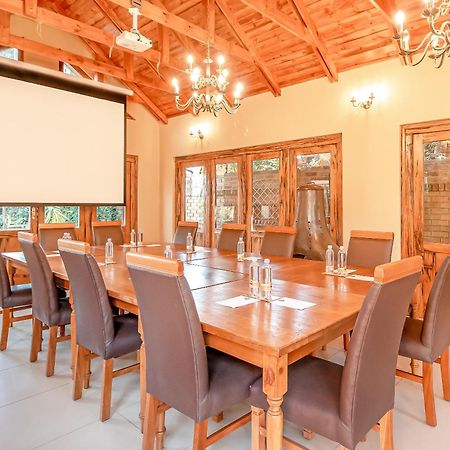 Sunward Park Guest House & Conference Center Boksburg Bagian luar foto