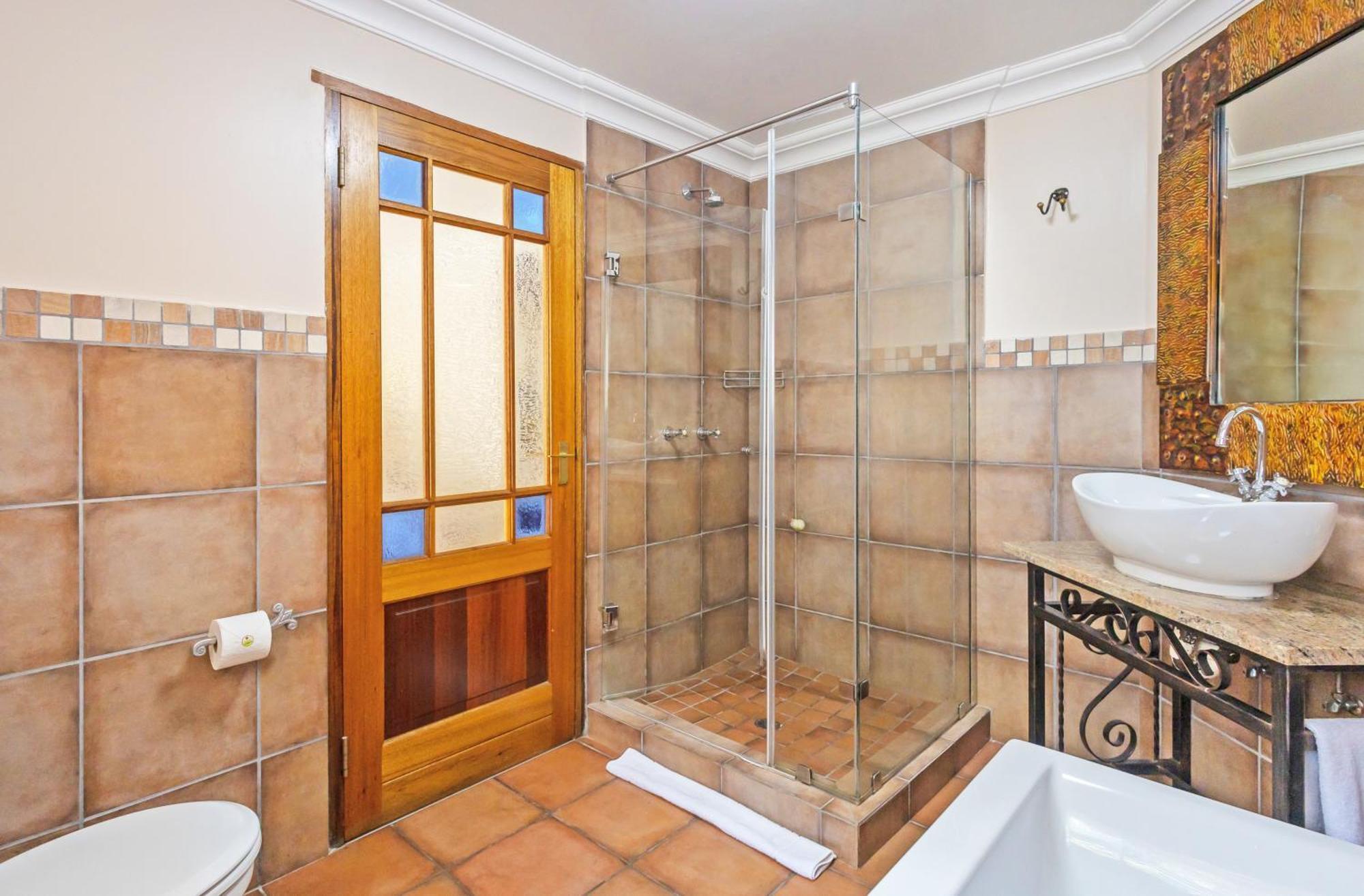 Sunward Park Guest House & Conference Center Boksburg Bagian luar foto