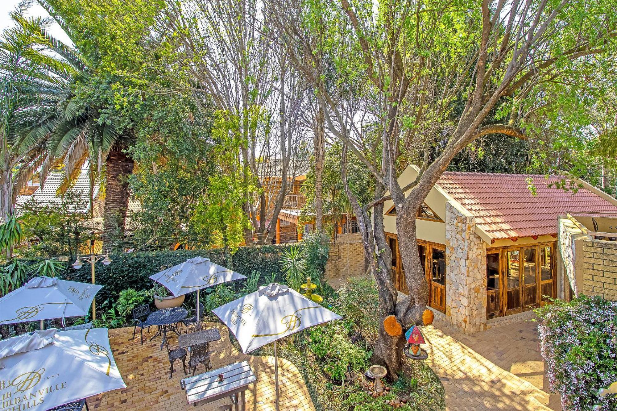 Sunward Park Guest House & Conference Center Boksburg Bagian luar foto